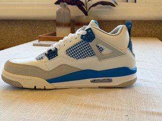 Zapatillas Jordan 4 Azul y Blanco