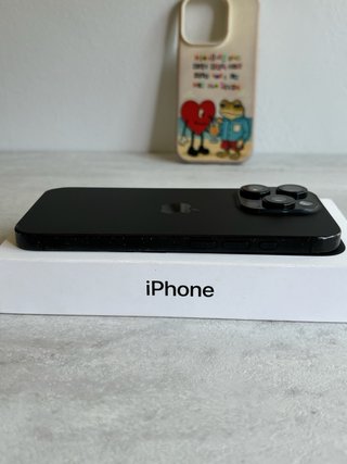 iPhone 16 Pro Apple Negro
