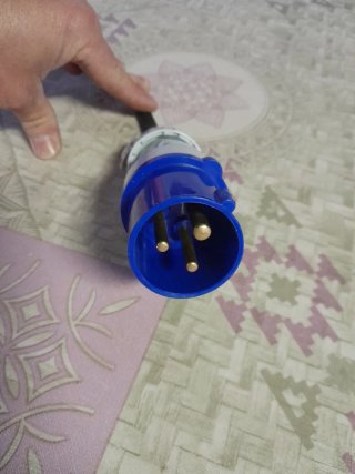 Adaptador Enchufe Industrial 220V