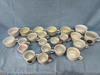 Oportunidad 22 tazas surtidas