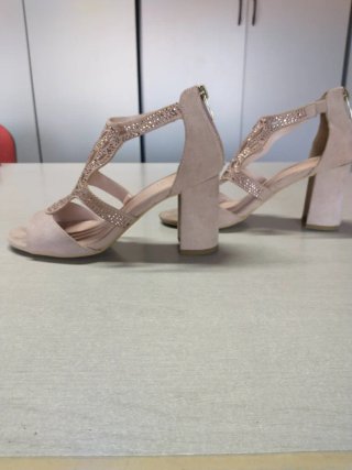 Sandali eleganti rosa con strass n.36