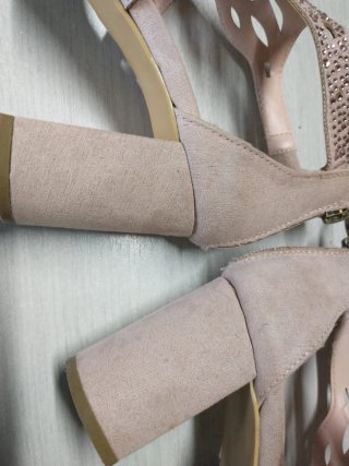 Sandali eleganti rosa con strass n.36