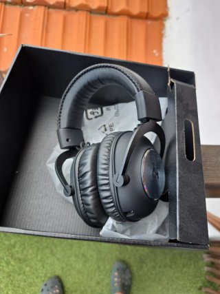Cascos Logitech G Pro