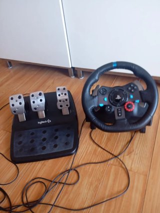 Volante Logitech G29 PS4