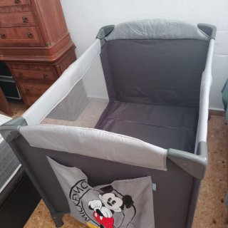 Cuna de viaje para bebé