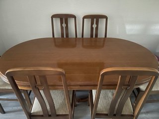 Mesa comedor ovalada extensible madera