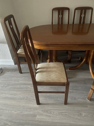 Mesa comedor ovalada extensible madera