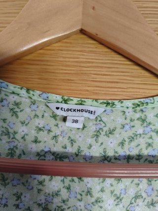 Vestido corto flores verde claro manga corta