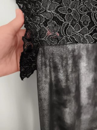 Vestido Negro y Plateado con encaje Lola K talla M