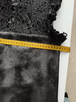Vestido Negro y Plateado con encaje Lola K talla M