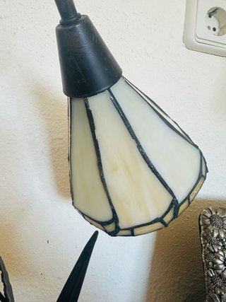 Lámpara estilo Tiffany Vidrio Amarillo y Negro