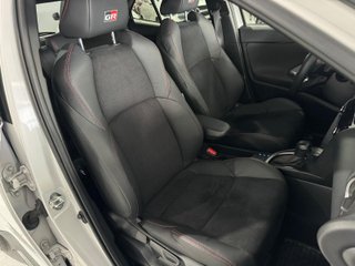 TOYOTA Yaris Cross 1.5 120H Style Plus