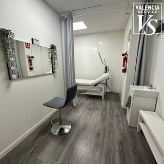 VS 0895 – CENTRO DE ESTÉTICA EN JESÚS / PATRAIX
