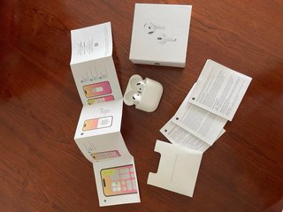 Apple AirPods 4 (ANC)