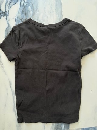 Camiseta Misfits H&M cropped