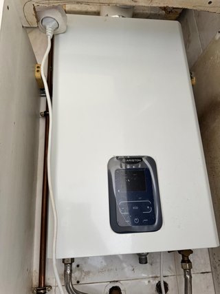 Calentador Ariston Blanco Termo Agua