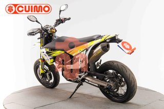 HUSQVARNA 701 SUPERMOTO