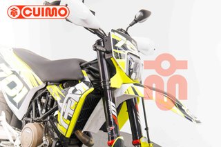 HUSQVARNA 701 SUPERMOTO