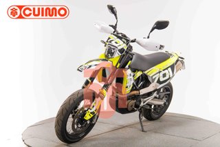 HUSQVARNA 701 SUPERMOTO