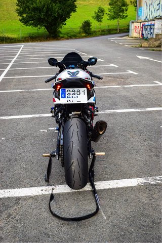 BMW S1000RR 2024 Pack M Carbon 2024