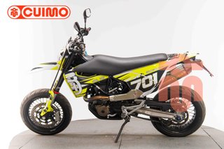 HUSQVARNA 701 SUPERMOTO