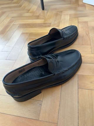 Mocasines de piel negros para hombre