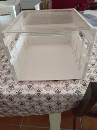 Baldas, cajones, cubit  Frigoríf. Americano LG
