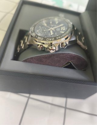 Reloj TAG Heuer Cronógrafo Negro y Plateado