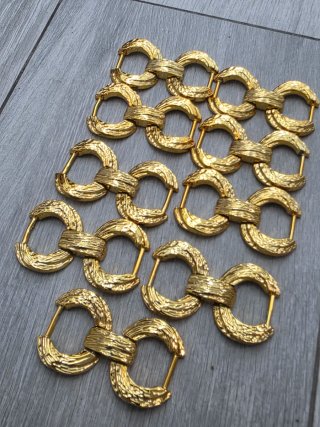 Lote 9 trebillas Doradas Plástico 6,5cm