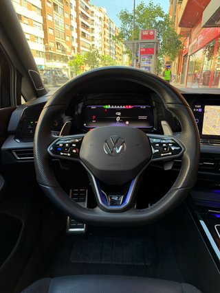 Volkswagen Golf 2024