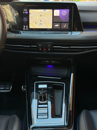 Volkswagen Golf 2024