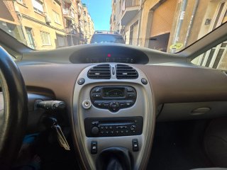 Citroen Xsara Picasso 1.6i "98.000km" AÑO 2002