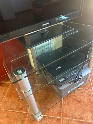 Mesa auxiliar cristal templado con ruedas