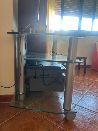 Mesa auxiliar cristal templado con ruedas