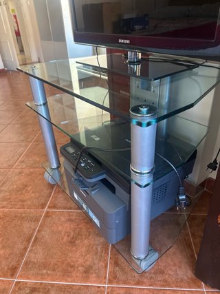 Mesa auxiliar cristal templado con ruedas
