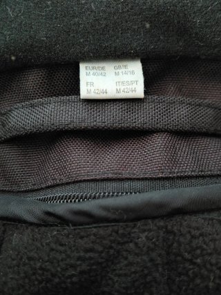 Chaqueta de moto negra
