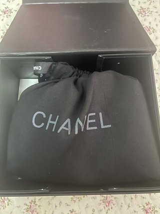 Borsa Chanel Bianca con Catena Dorata