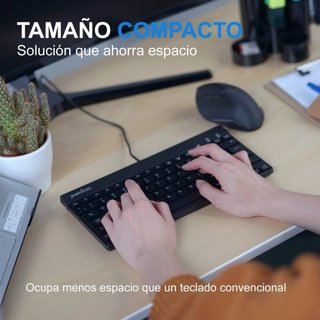 Teclado Mini Perixx Periboard-426 Cable USB