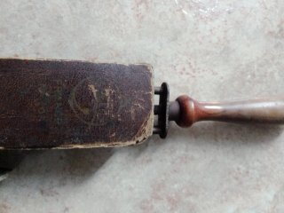 Affilatore di coltelli antico