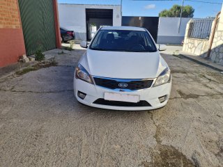 KIA Ceed 2011