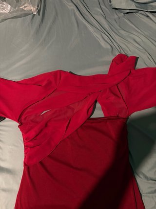 Vestido Elegante Corte Midi Rojo