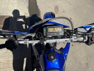 Suzuki DRZ 400S Azul y Blanca