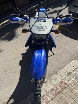 Suzuki DRZ 400S Azul y Blanca