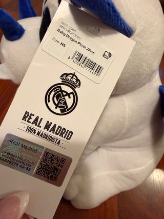 Peluche Oficial Real Madrid Baby Dragon 25cm