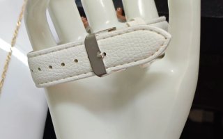 Reloj de Mujer Dorado y Blanco