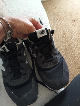 Zapatillas New Balance Negras y blancas