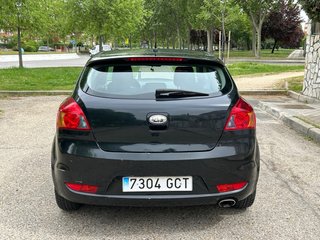 🚗 Kia Pro-Ceed 1.6 gasolina 126cv – 2008 – Etiq C