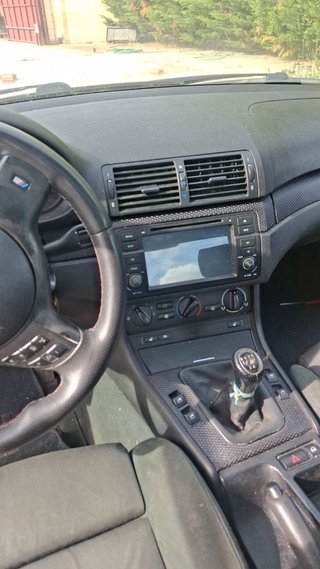 BMW Compac 2004