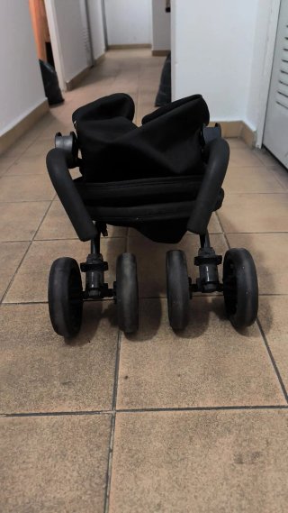 Silla de paseo Mac negra