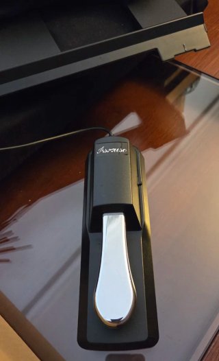 Teclado Yamaha YPT-260
